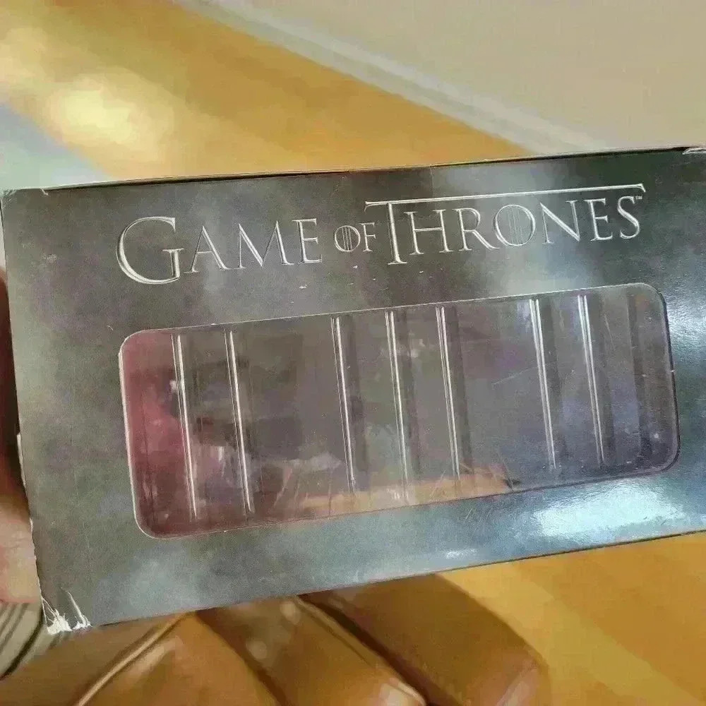 HBO Dark Horse Deluxe Game of Thrones Arya Stark Sword Collectible Figure New - Picture 3 of 11
